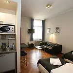 Antique Apartments Old Town